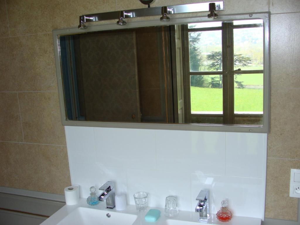Le Chateau D'Ailly Parigny  Room photo